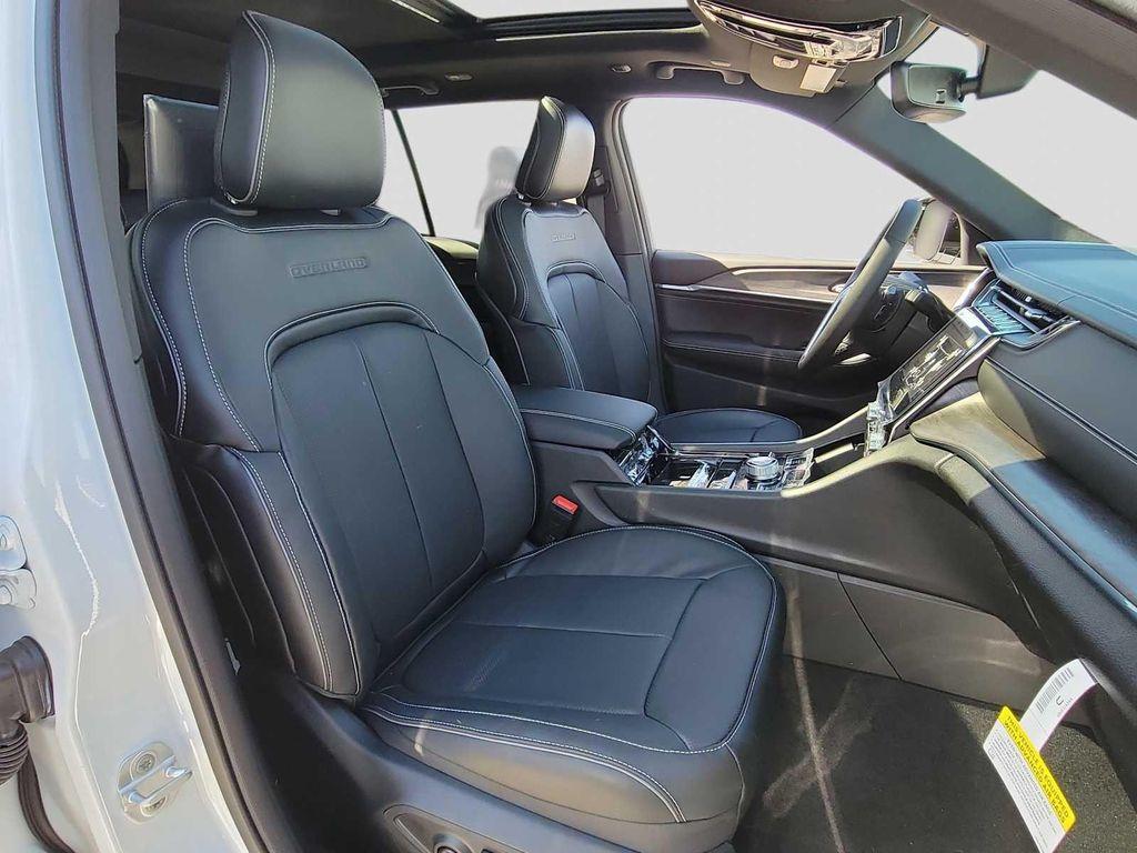 new 2023 Jeep Grand Cherokee 4xe car, priced at $56,670