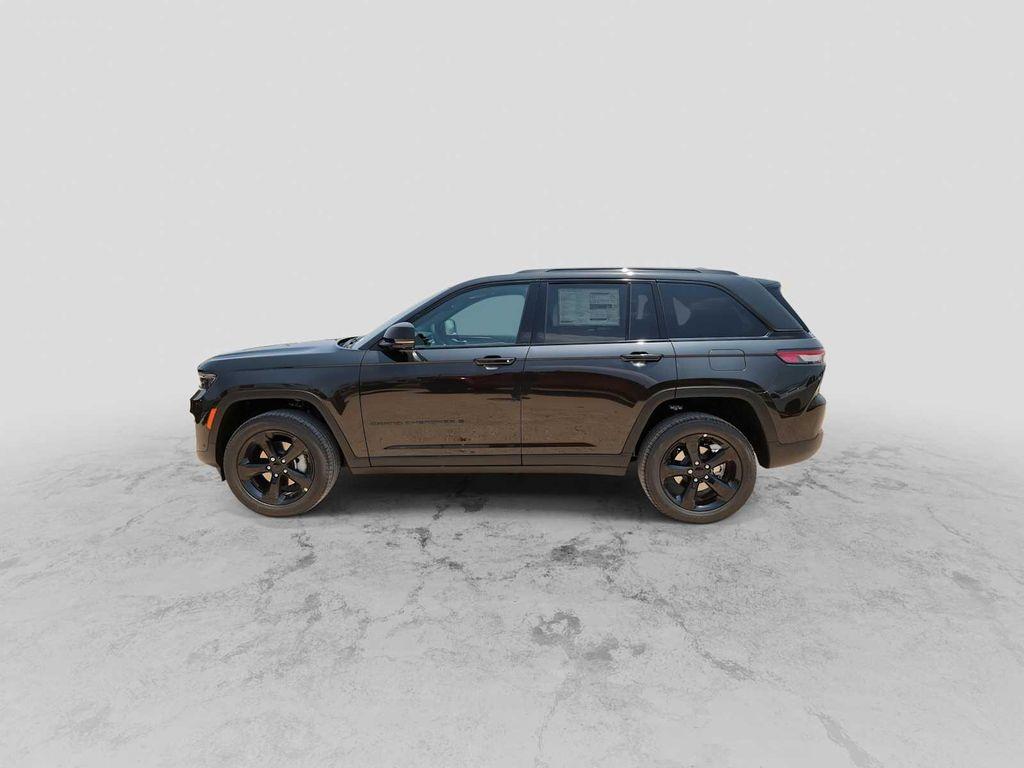 new 2024 Jeep Grand Cherokee car, priced at $60,235