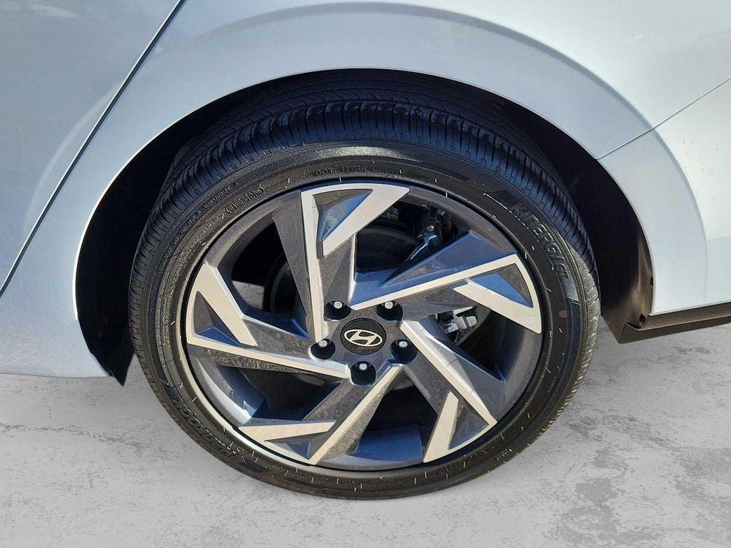 used 2025 Hyundai Elantra car, priced at $27,999
