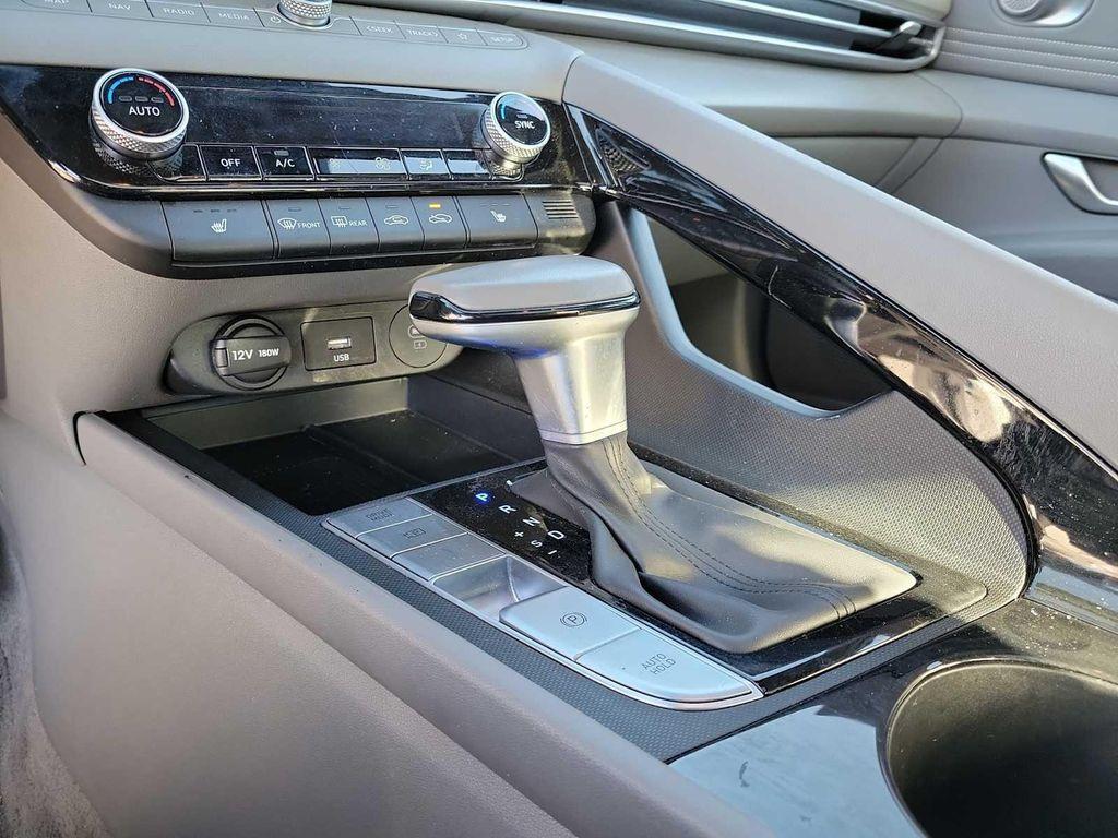 used 2025 Hyundai Elantra car, priced at $27,999