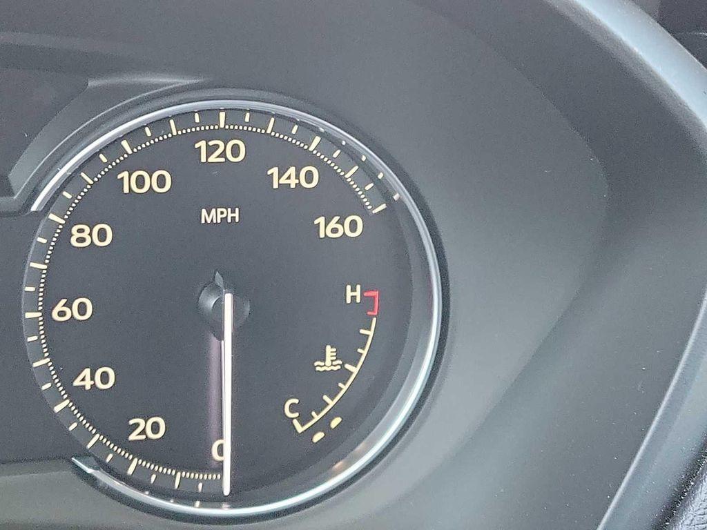 used 2022 Cadillac XT4 car, priced at $24,995