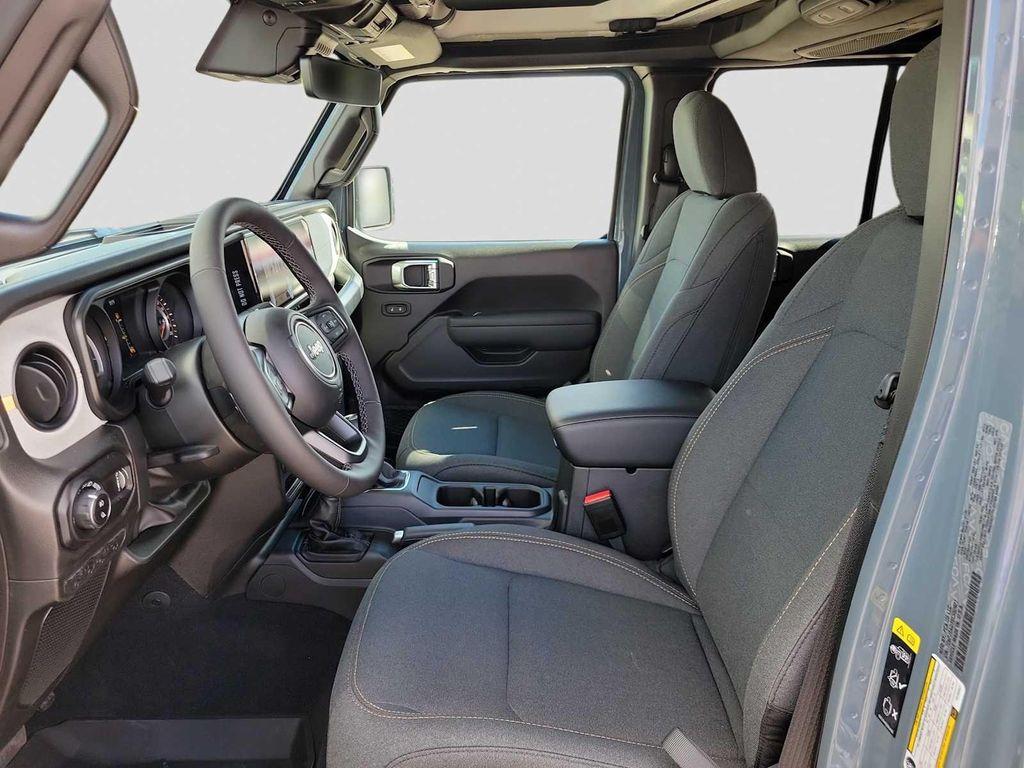 new 2025 Jeep Gladiator car, priced at $54,540