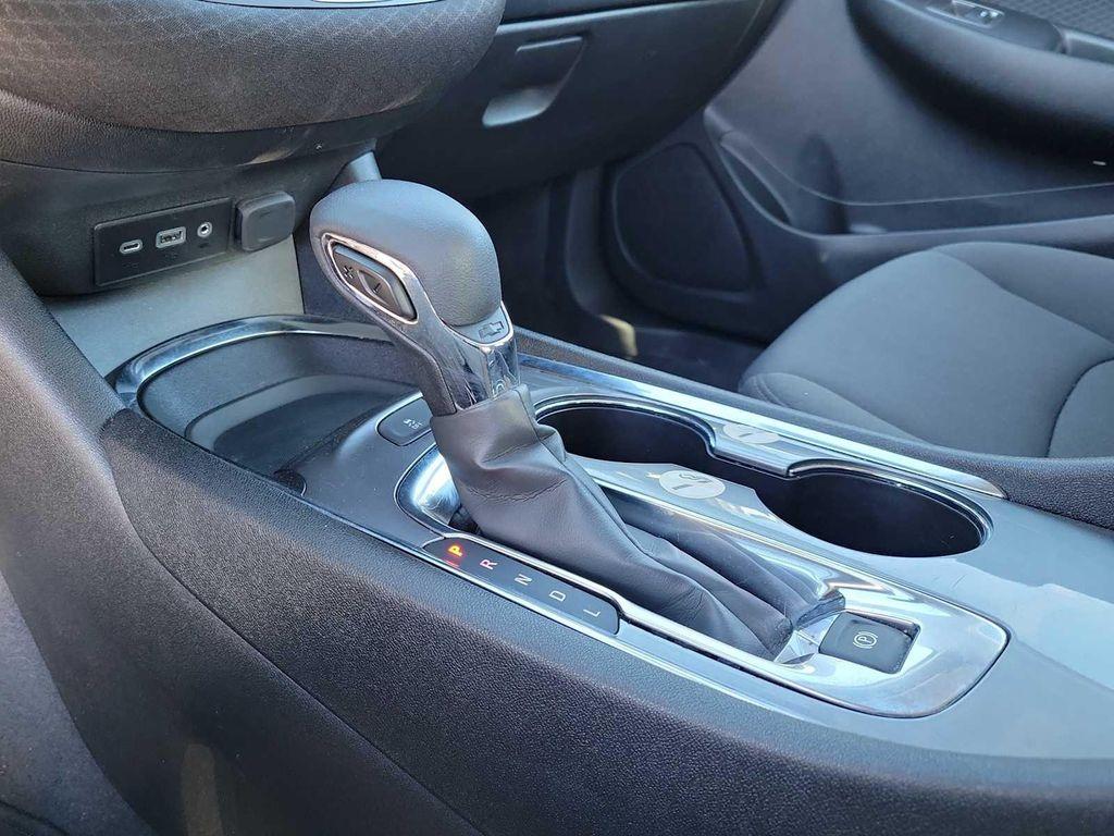 used 2024 Chevrolet Malibu car, priced at $23,999