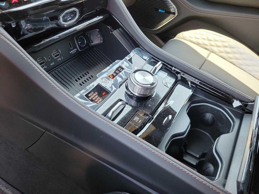 new 2026 Jeep Grand Cherokee car, priced at $61,665