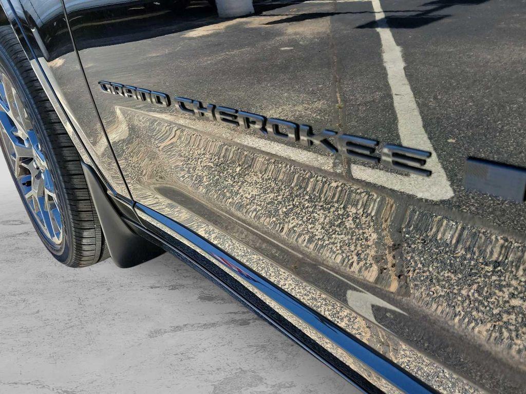 new 2026 Jeep Grand Cherokee car, priced at $61,665