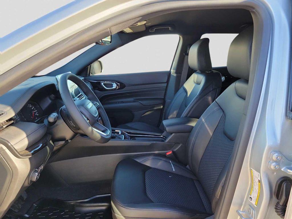 new 2026 Jeep Compass car, priced at $36,455