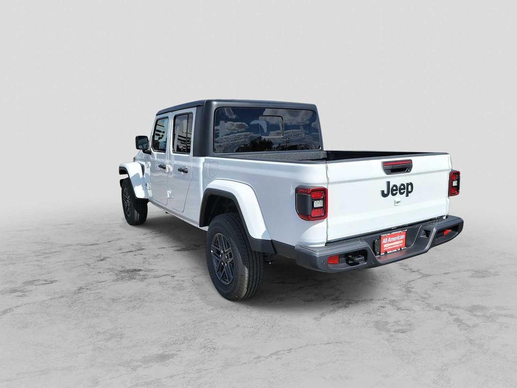 new 2025 Jeep Gladiator car, priced at $53,945