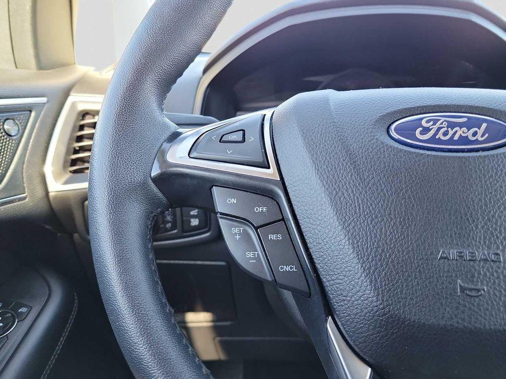 used 2024 Ford Edge car, priced at $29,999