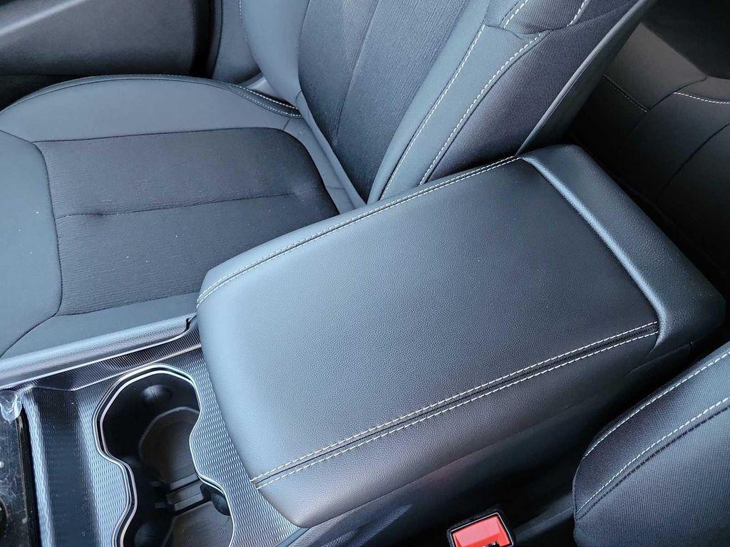 new 2025 Jeep Grand Cherokee car, priced at $44,595