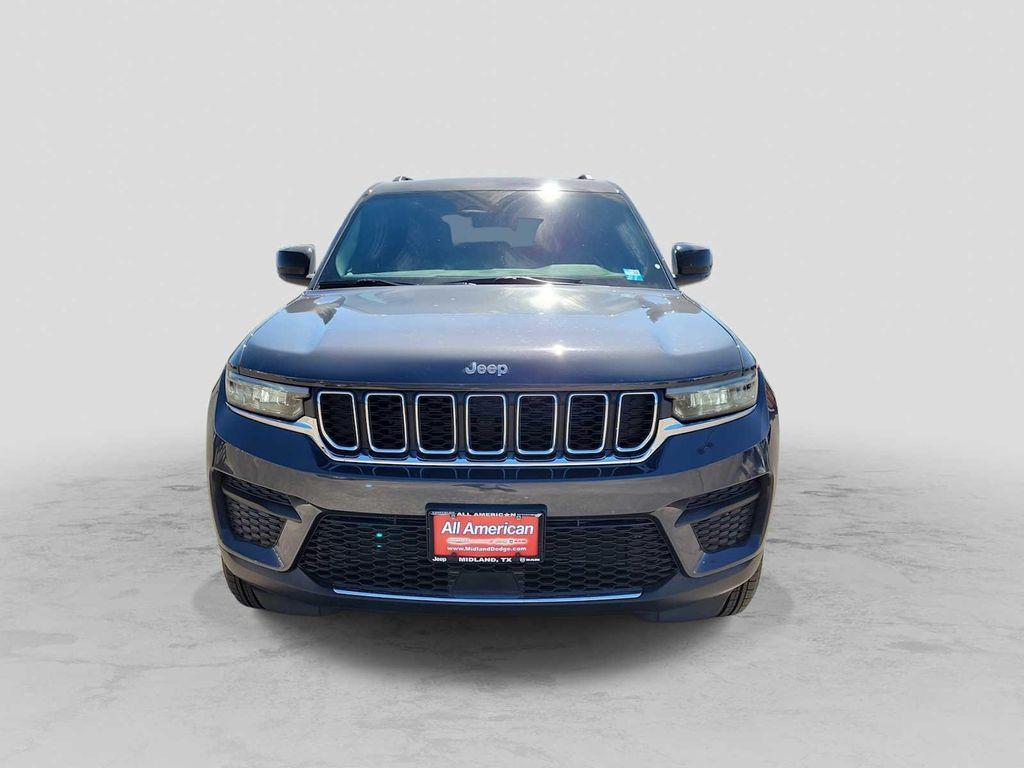new 2025 Jeep Grand Cherokee car, priced at $44,595