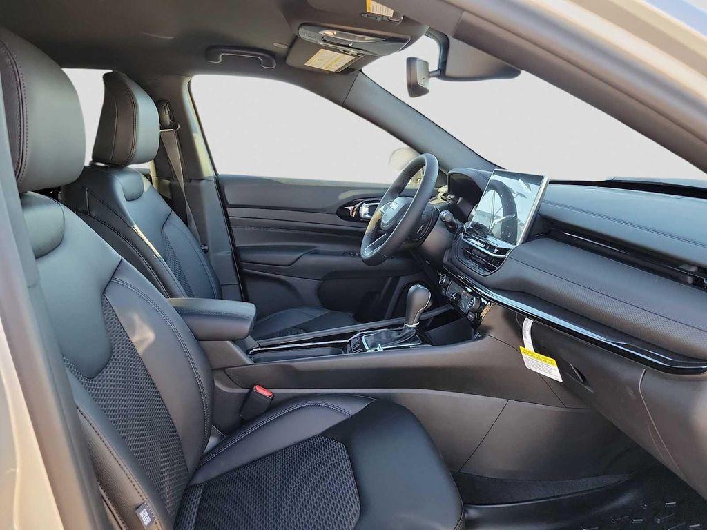 new 2026 Jeep Compass car, priced at $36,445