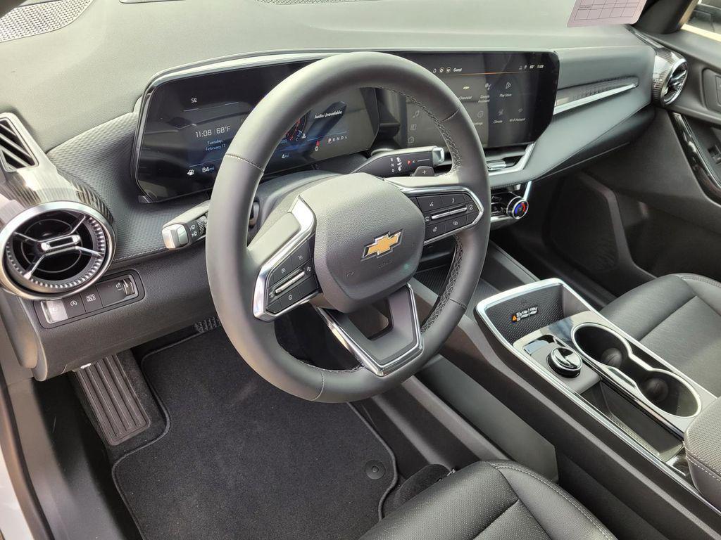 new 2026 Chevrolet Equinox car, priced at $29,290