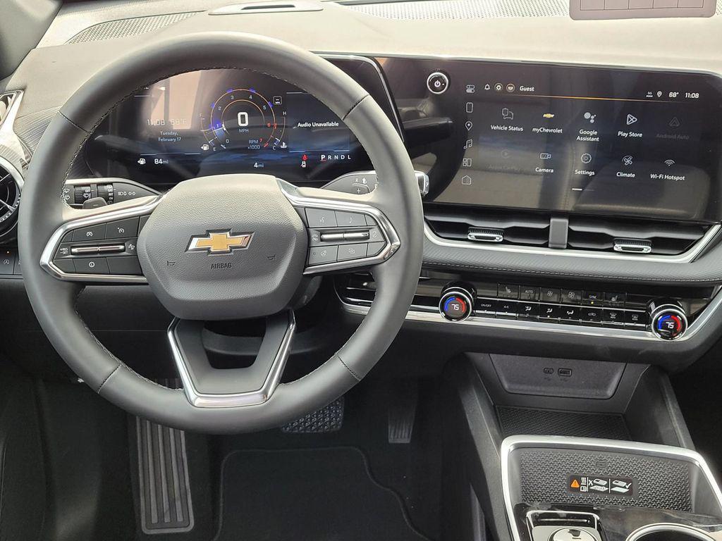 new 2026 Chevrolet Equinox car, priced at $29,290