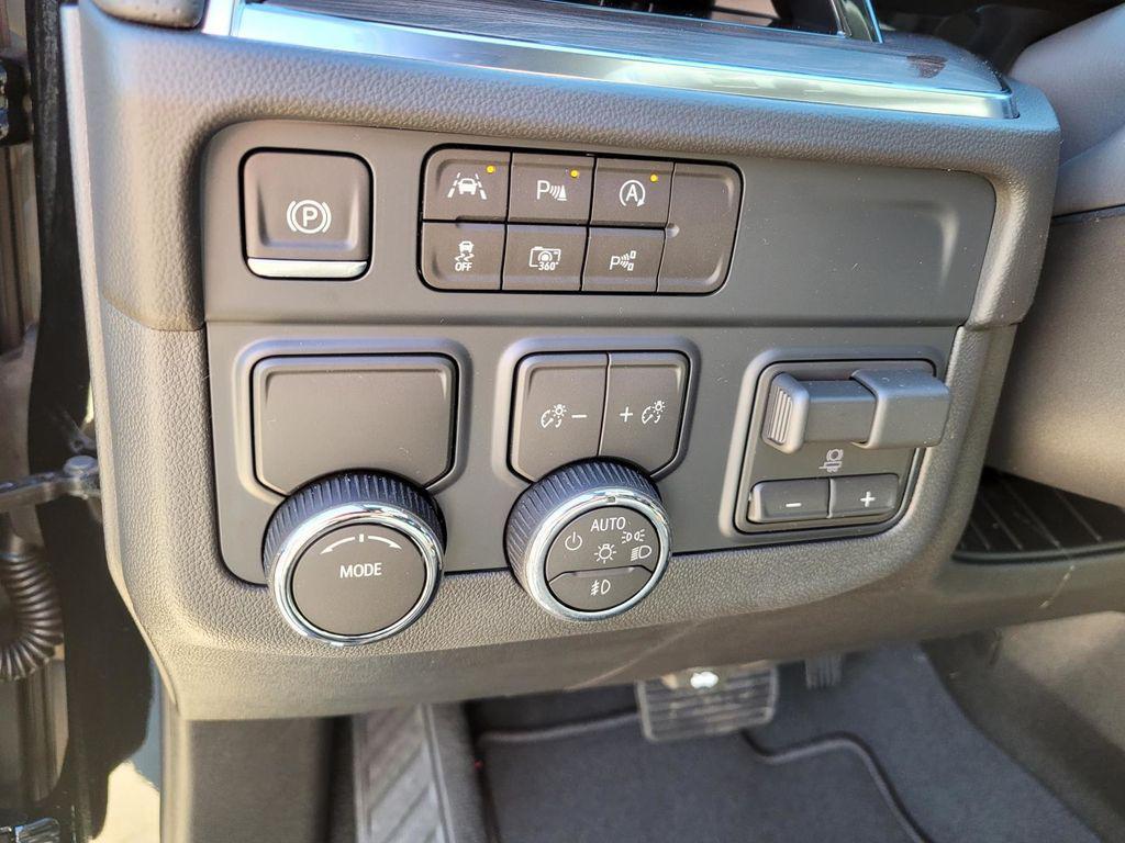 new 2026 Chevrolet Tahoe car, priced at $71,616