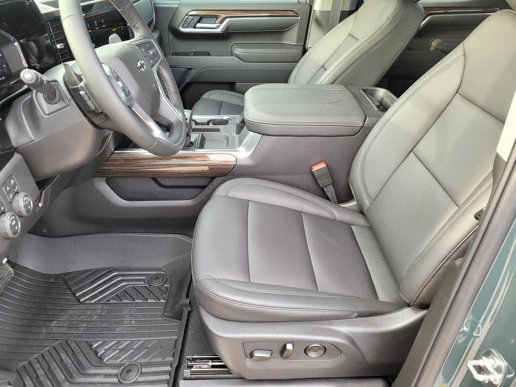 new 2026 Chevrolet Silverado 1500 car