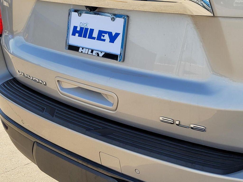 used 2022 GMC Yukon XL car, priced at $34,572