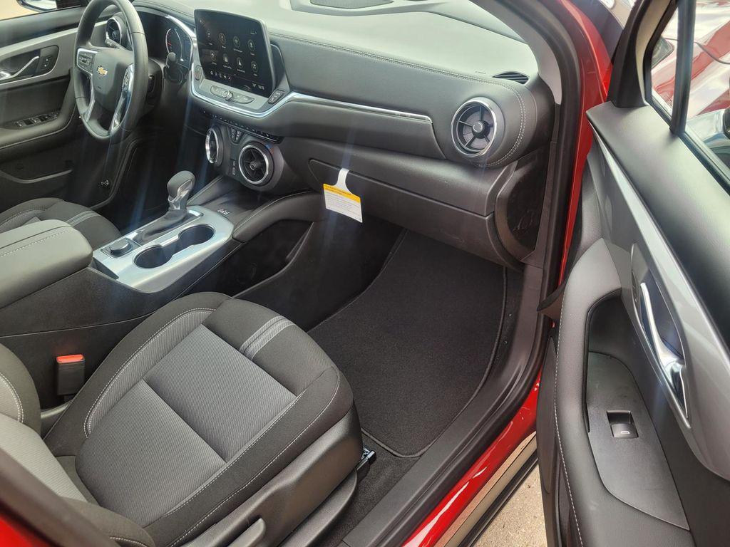 new 2026 Chevrolet Blazer car, priced at $33,160