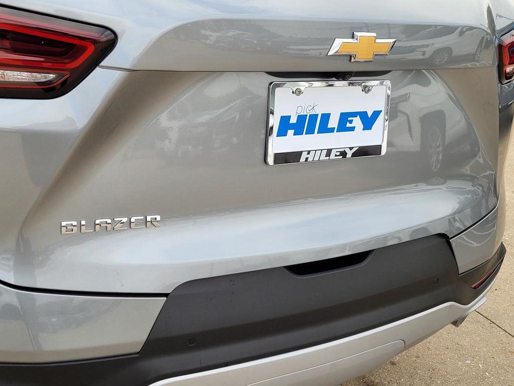 new 2026 Chevrolet Blazer car, priced at $31,695