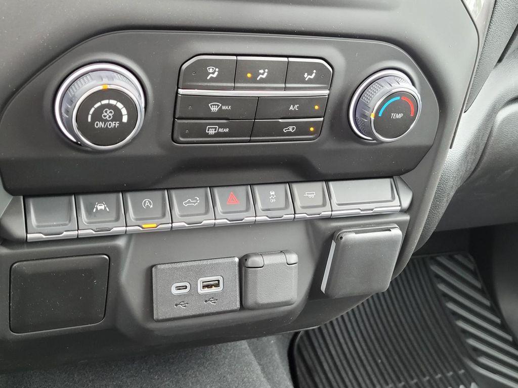 new 2026 Chevrolet Silverado 1500 car, priced at $40,365
