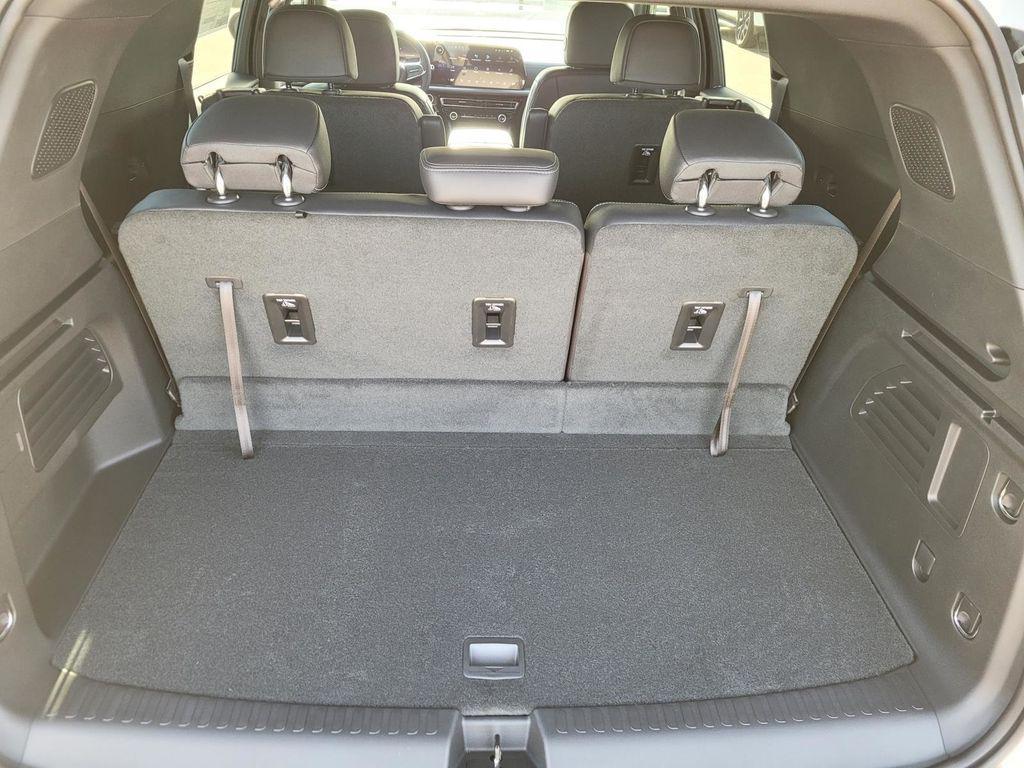 new 2026 Chevrolet Traverse car, priced at $39,520