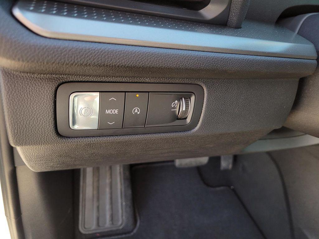 new 2026 Chevrolet Traverse car, priced at $39,520