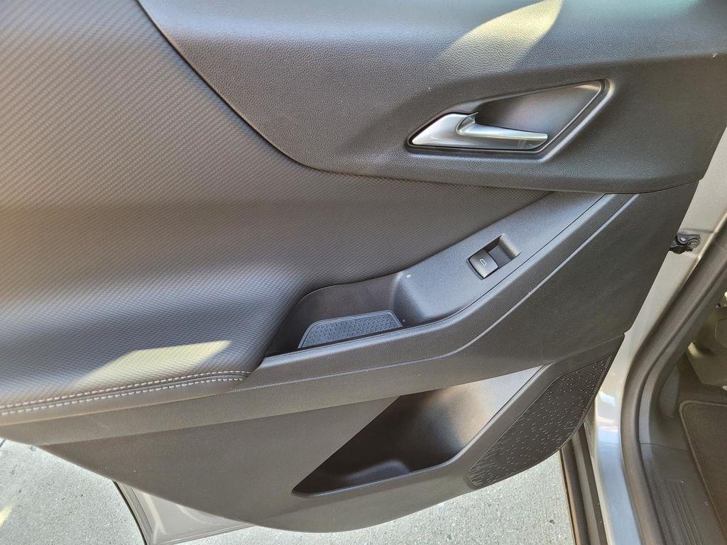 new 2026 Chevrolet Equinox car, priced at $27,040