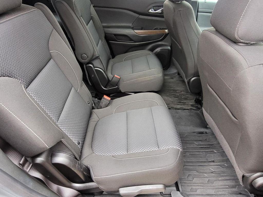 used 2023 GMC Acadia car, priced at $28,991