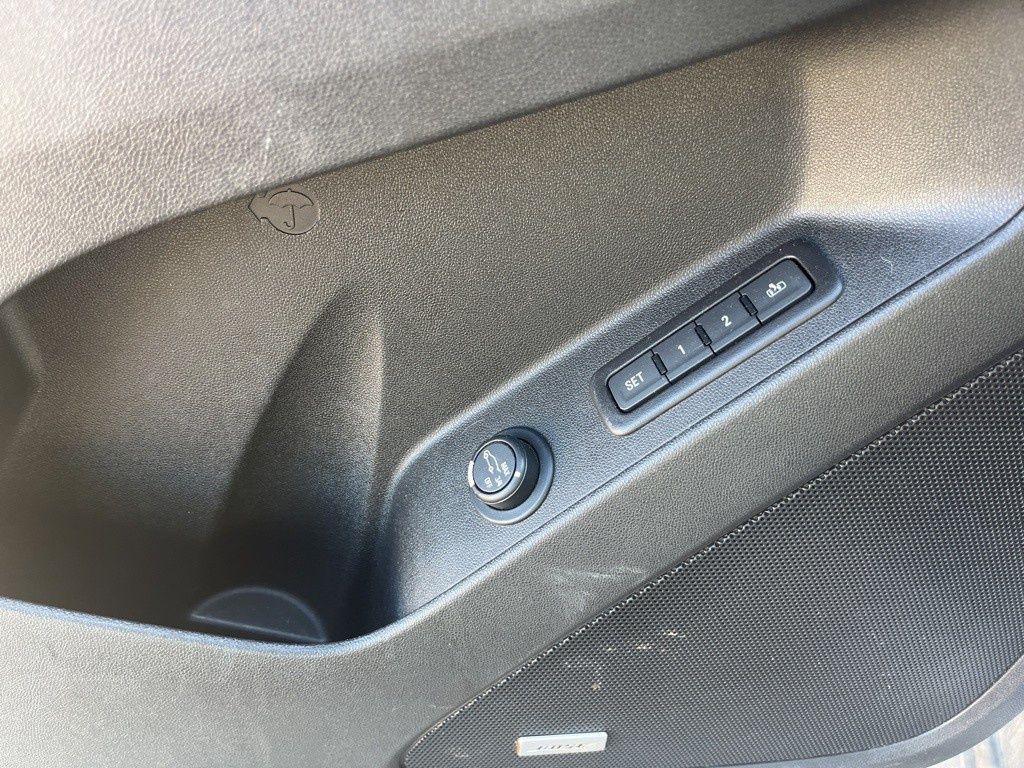 used 2019 Chevrolet Equinox car, priced at $14,991