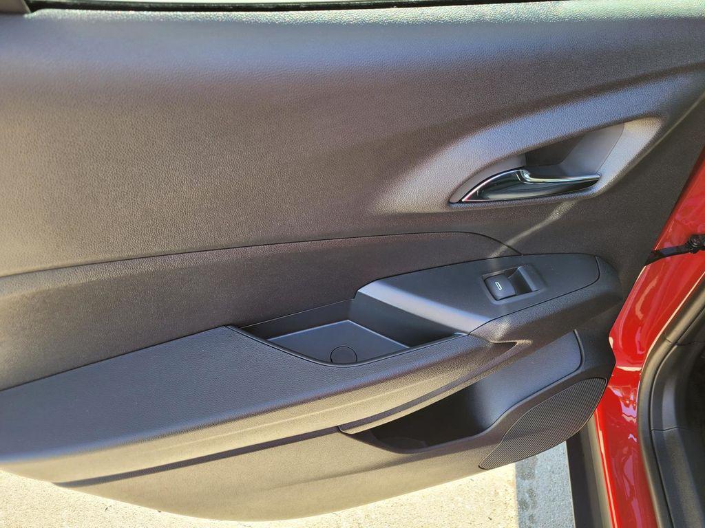 new 2026 Chevrolet Trax car, priced at $22,995