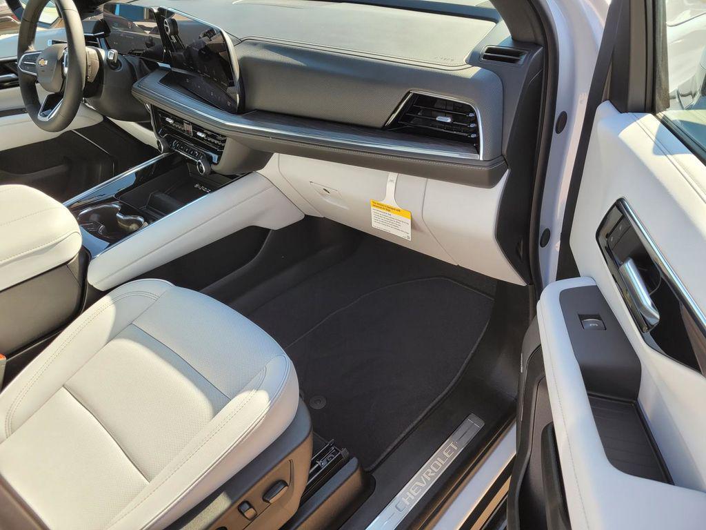 new 2026 Chevrolet Tahoe car, priced at $72,521