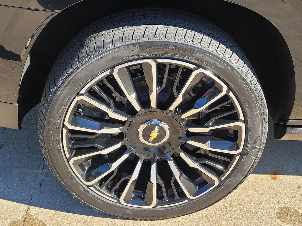 new 2026 Chevrolet Suburban car, priced at $92,390