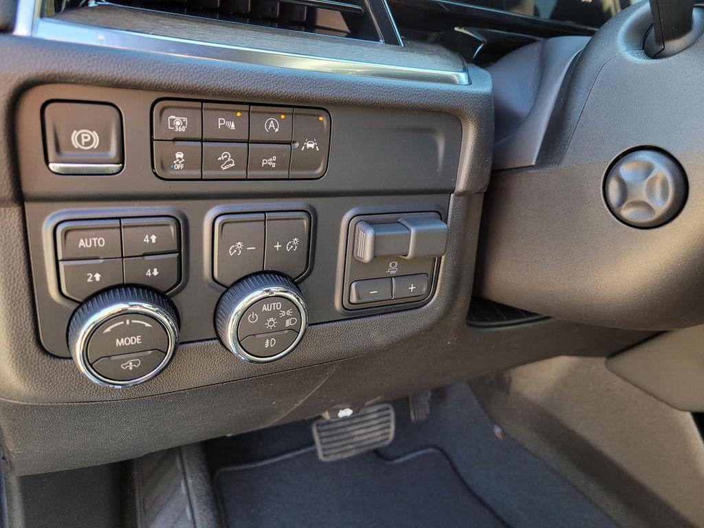 new 2026 Chevrolet Suburban car, priced at $92,390