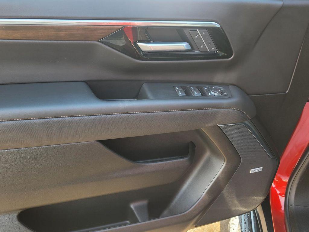 new 2026 Chevrolet Tahoe car, priced at $80,827