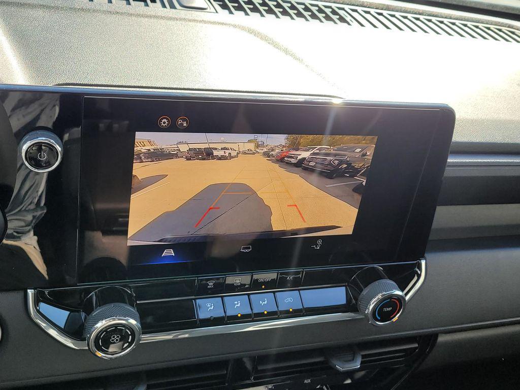 new 2026 Chevrolet Colorado car, priced at $30,185