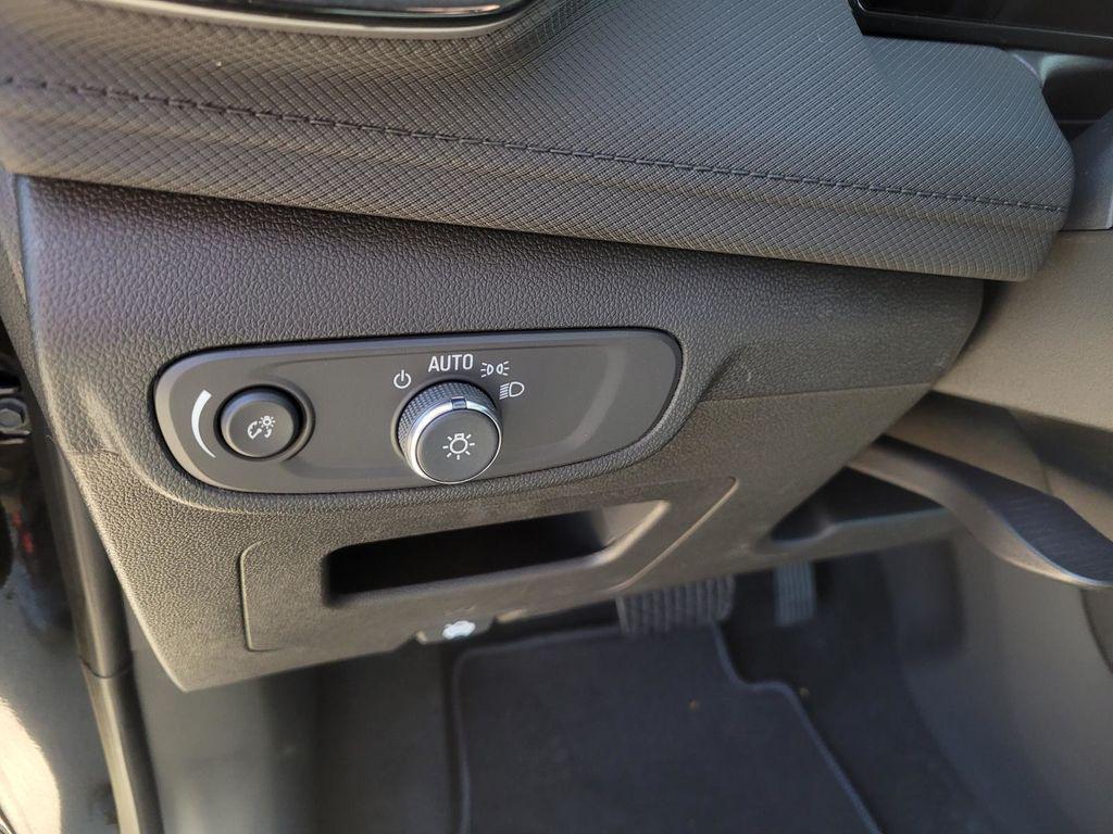 new 2026 Chevrolet TrailBlazer car, priced at $21,490