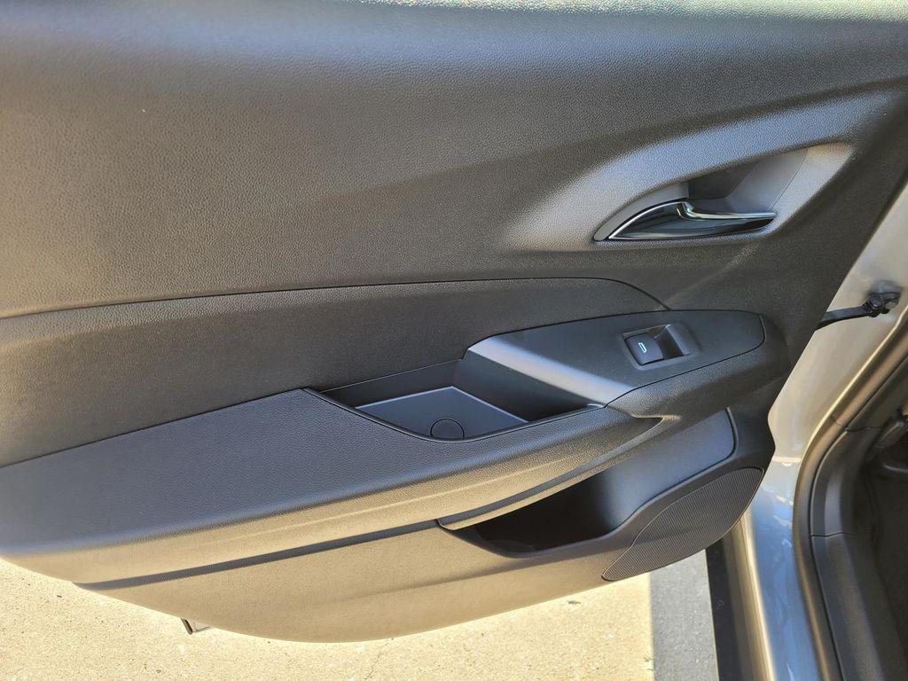 new 2026 Chevrolet Trax car, priced at $22,495