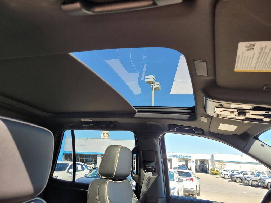 new 2026 Chevrolet Tahoe car, priced at $73,116