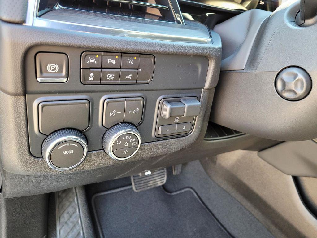 new 2026 Chevrolet Tahoe car, priced at $73,116