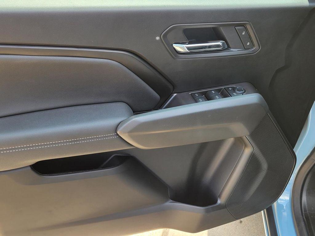 new 2026 Chevrolet Colorado car, priced at $33,560