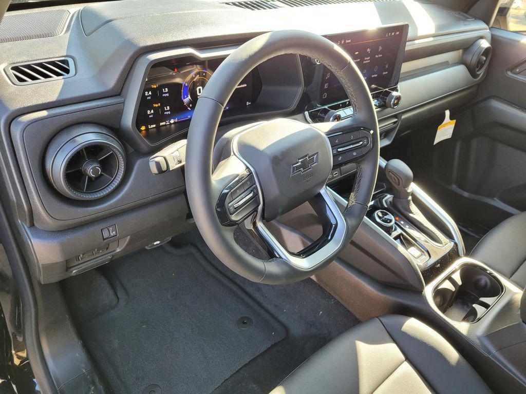 new 2026 Chevrolet Colorado car, priced at $44,305