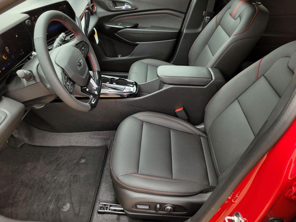 new 2026 Chevrolet Trax car, priced at $25,990