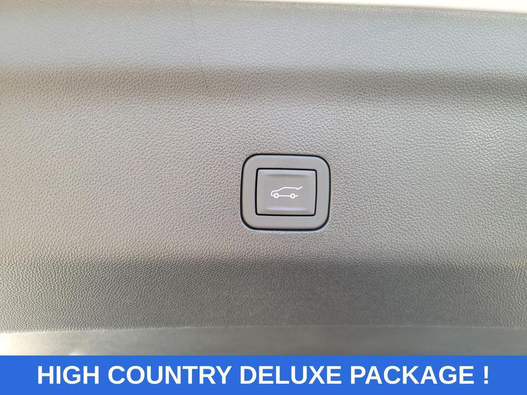 new 2026 Chevrolet Tahoe car, priced at $80,389