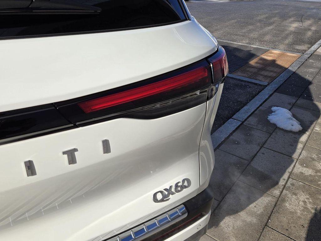 used 2025 INFINITI QX60 car, priced at $52,970