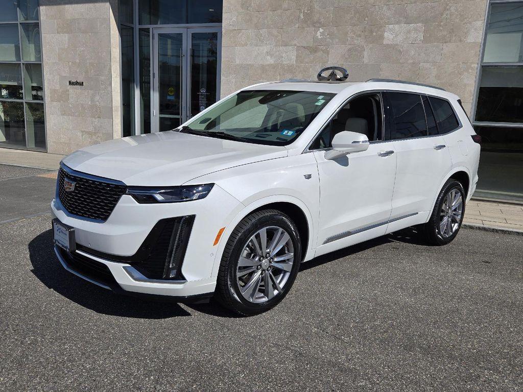 used 2024 Cadillac XT6 car, priced at $43,777