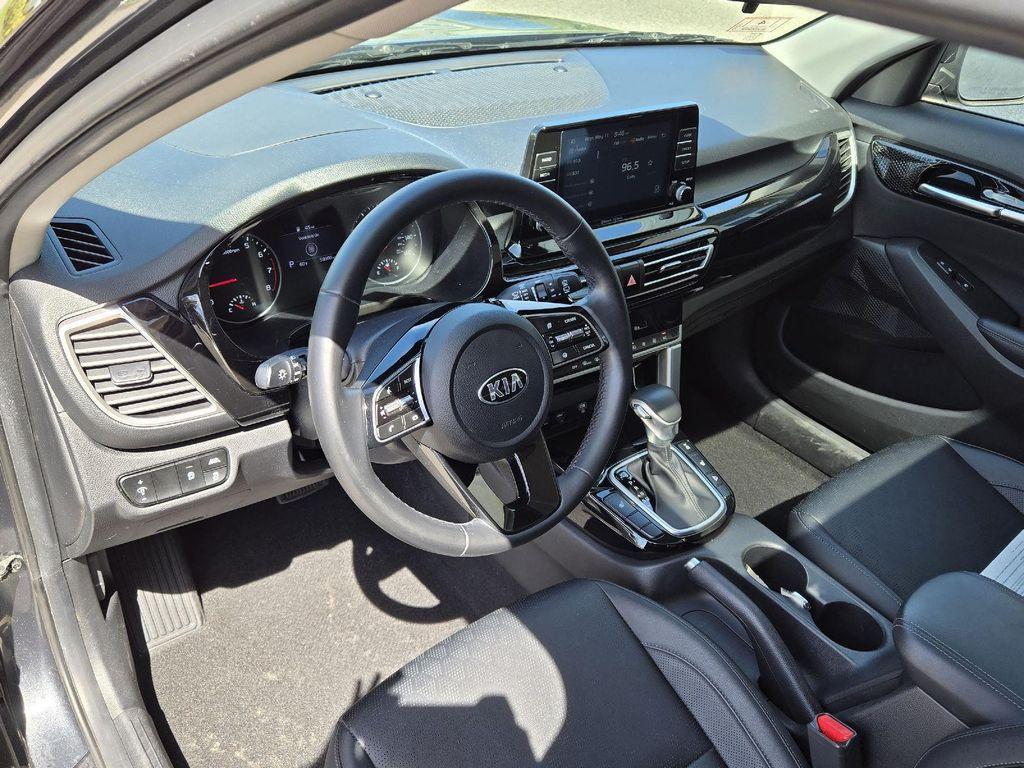 used 2021 Kia Seltos car, priced at $23,978