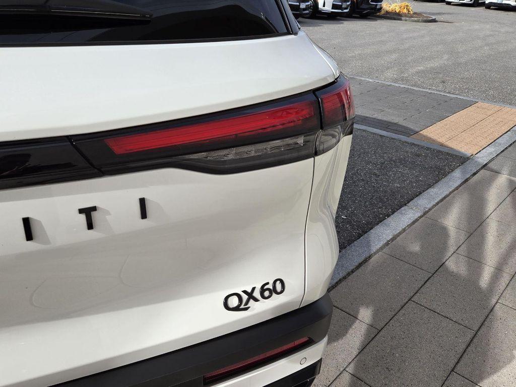 used 2025 INFINITI QX60 car, priced at $43,970