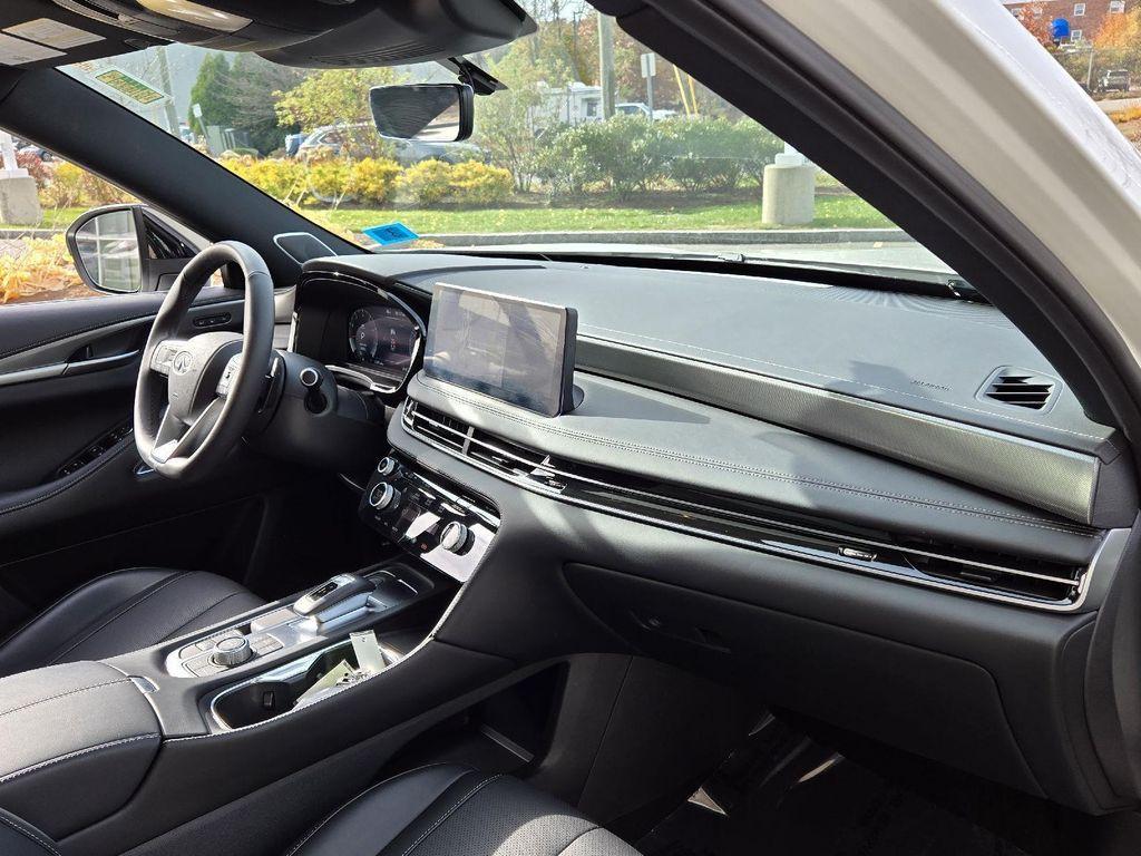 used 2025 INFINITI QX60 car, priced at $43,970
