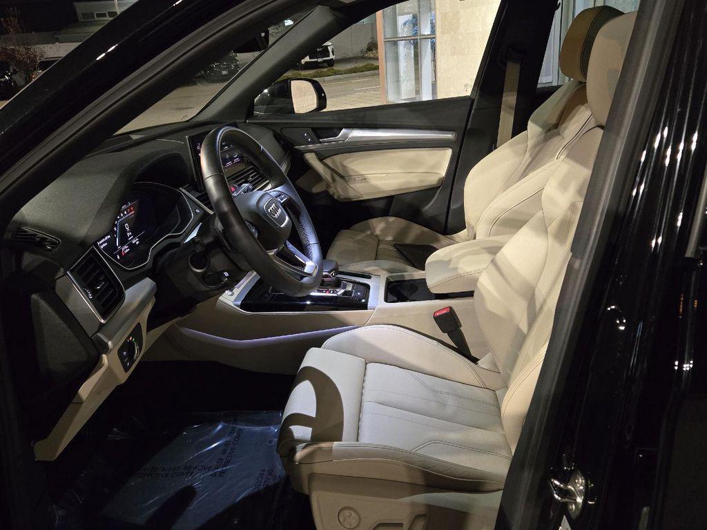 used 2025 Audi Q5 car, priced at $37,700