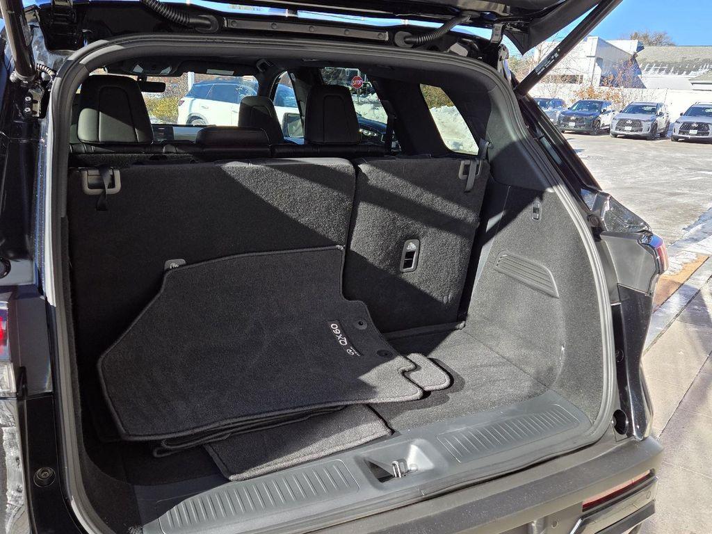 used 2025 INFINITI QX60 car, priced at $44,670