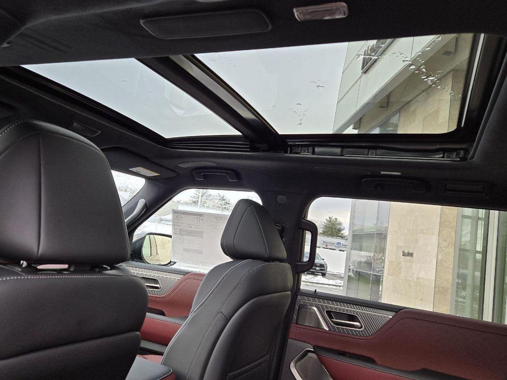 new 2026 INFINITI QX80 car, priced at $104,316